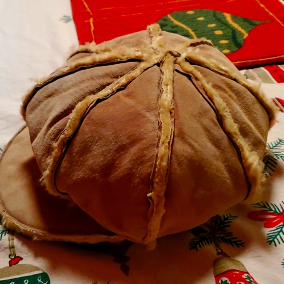 💥SOLD💥Wilson leather suede shearling cabby hat - Picture 6 of 8